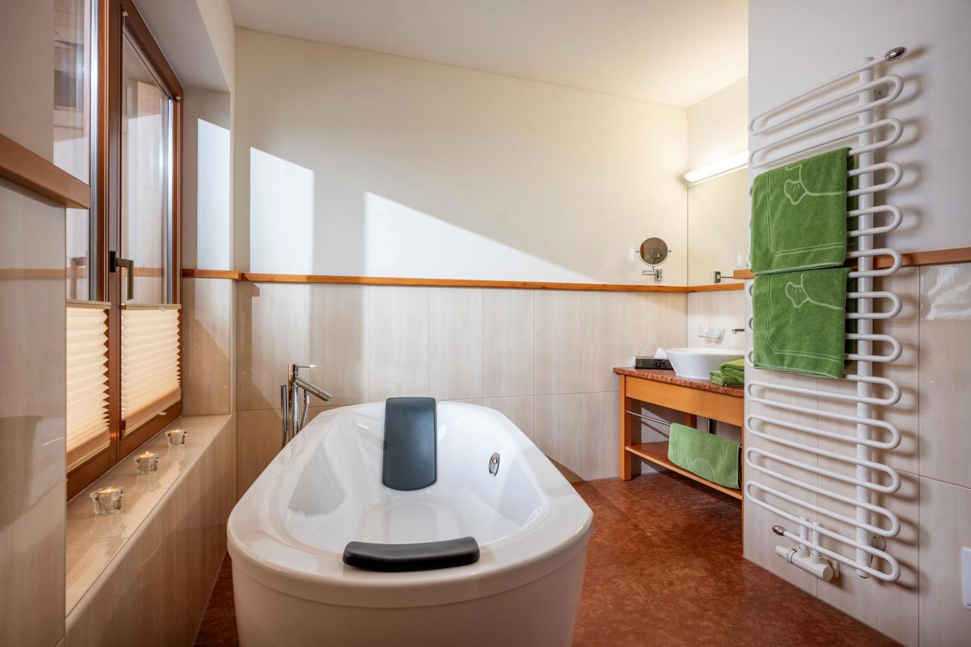 Natur- & Wanderhotel Tuxertal Экстерьер фото