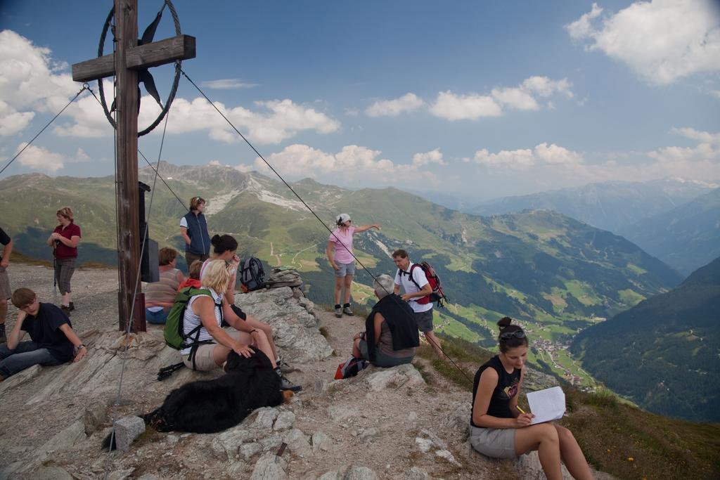 Natur- & Wanderhotel Tuxertal Экстерьер фото